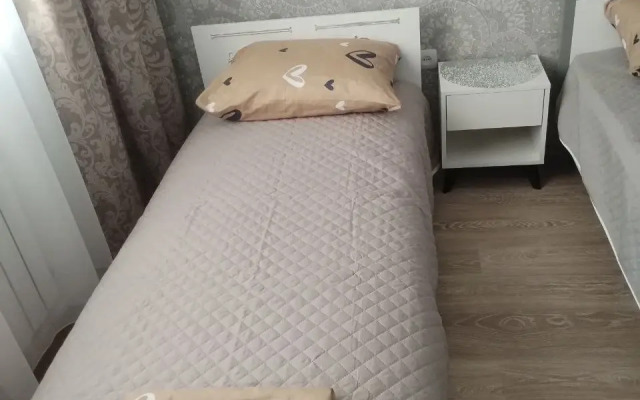 Den I Nochy 03 Flat