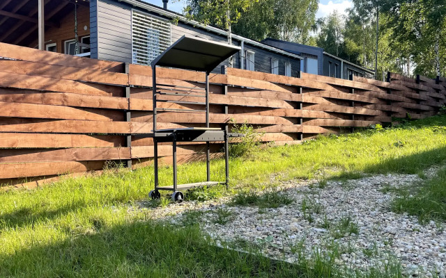 499 Private house