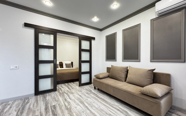 Квартира Дизайнерская евродвухкомнатная квартира в центре города