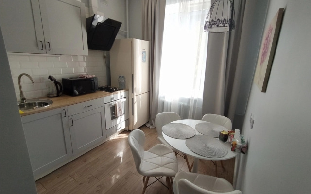 Skandi khaus klassicheskiy lyuks Apartments