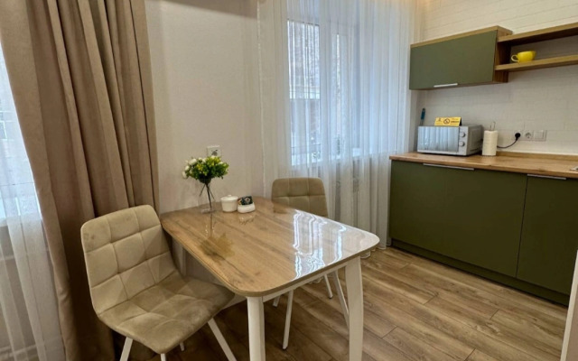 Uyutnaya Kvartira v Tsentre Goroda Flat