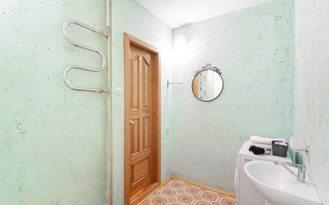 Prostornaya Kvartira S Dzhakuzi Flat
