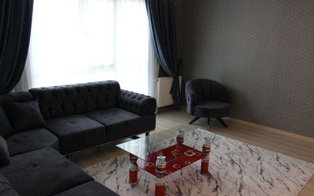 Quars Suite Aparthotel