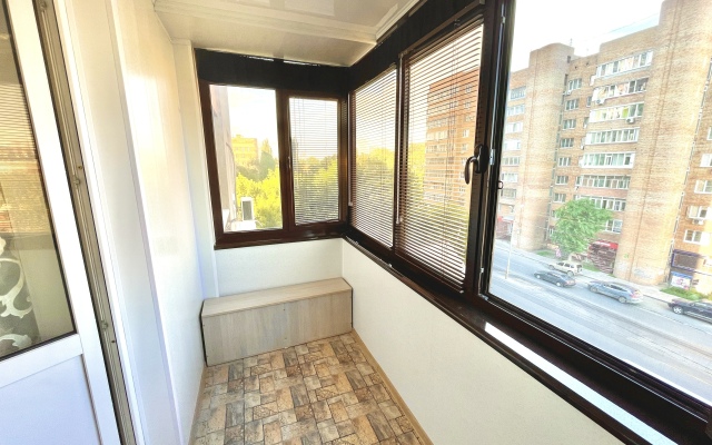Na 5 Etazhe V Tsentre Goroda Flat