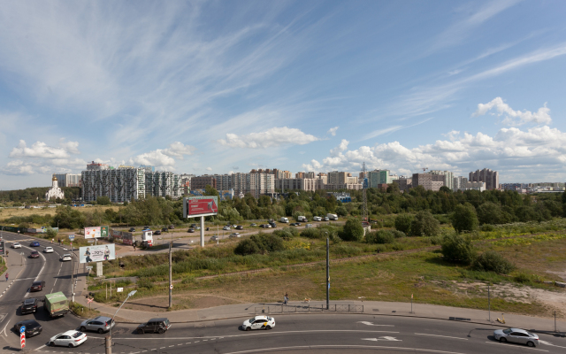 Svetlaya Istoriya ryadom s Metro Ulitsa Dybenko Flat