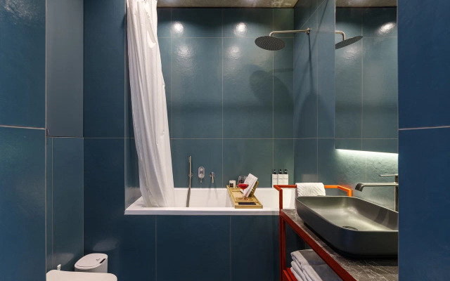 Апартаменты Видовые VEROM с выходом на набережную и парк Дельфин ЖК АTLANTIS