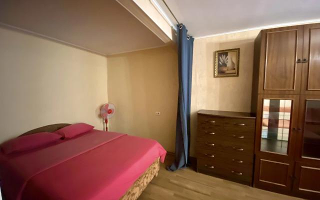 Апартаменты Большая Морская 36 с парковкой