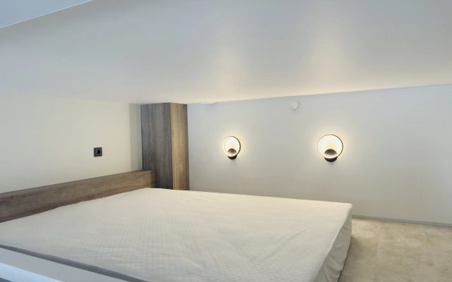 Studiya S Sovremennym Remontom V Elitnom Zhilom Komplekse Flat