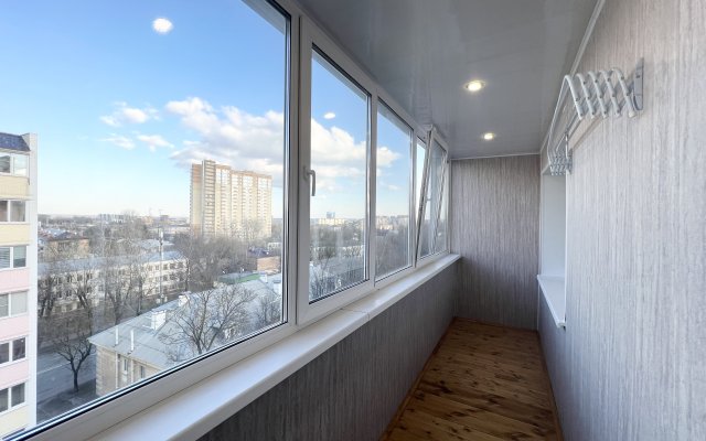 Apartamenty Na Pukhova 31, 5 Etazh Flat