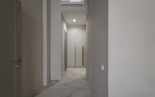 Апартаменты Mirror с отдельной спальней