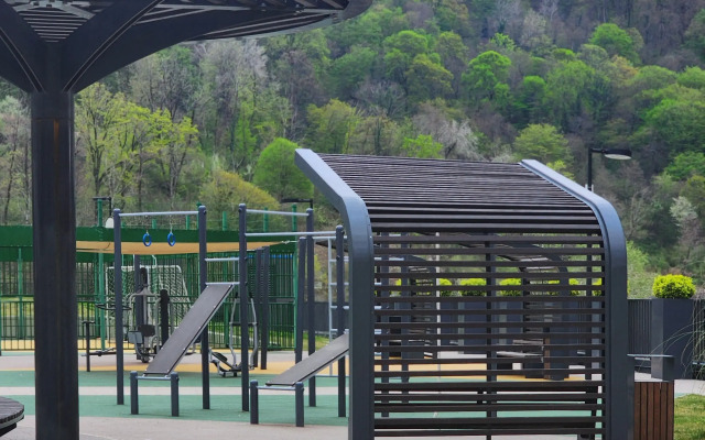 Studiya S Balkonom Apartments