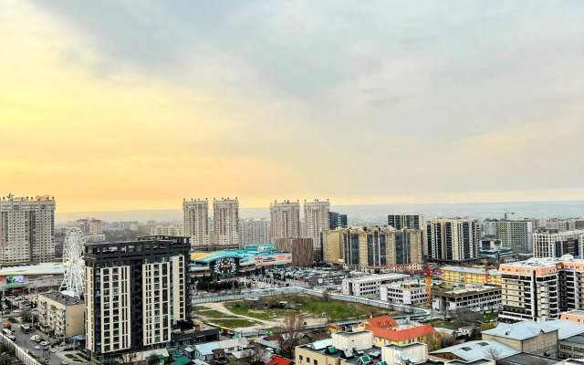 Prostorny Lyuks s Shikarnym Vidom Flat