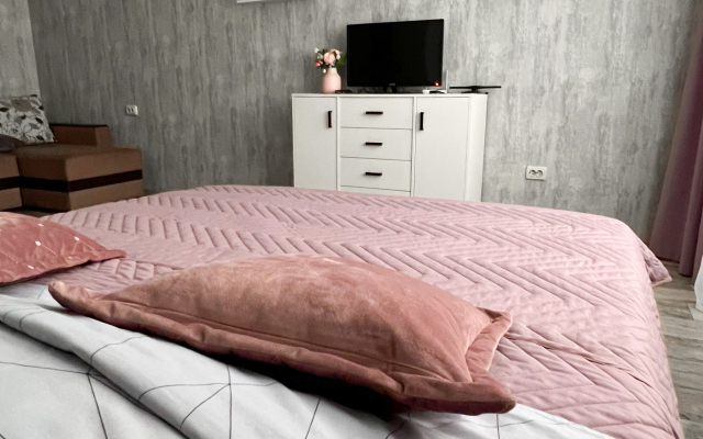 Апартаменты на Короленко 16