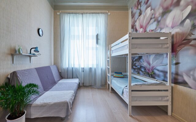 Apartments ARSENIKA near the metro and park, 10 minutes drive from the Kremlin