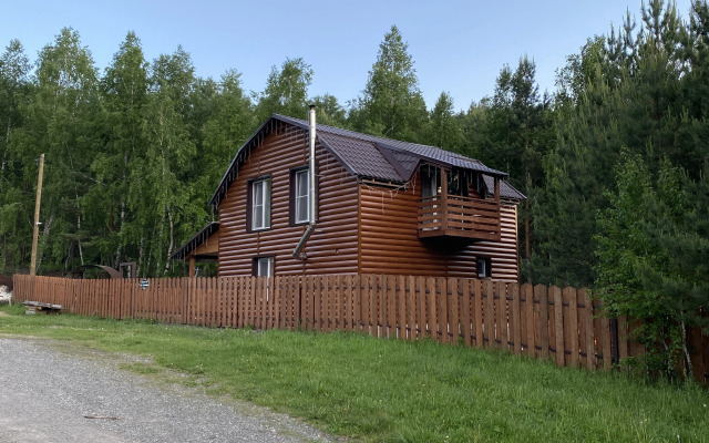 Частный дом С сауной на Сосновой 1А