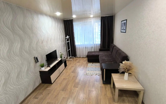 Апартаменты Октябрьской революции