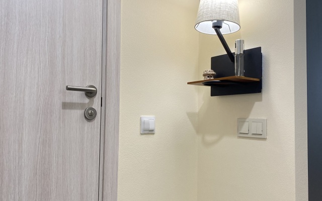 Uyutnaya studiya na Ozernoy 44 Flat