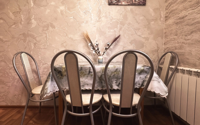 Dvukhkomnatnye apartamenty na Kakhovskoy Apartments