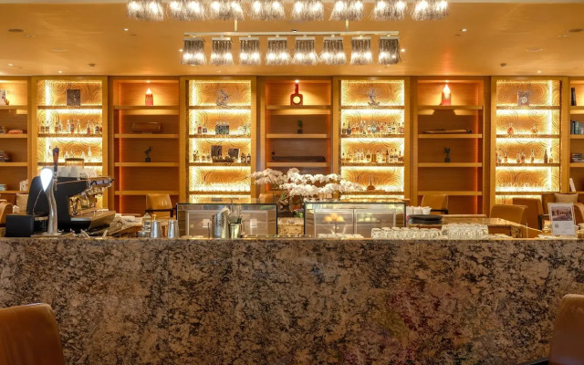 JW Marriott Hotel & Suites Saigon Hotel