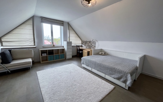 Квартира Трехкомнатная Cемейная в Amalienau