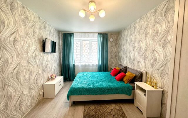 Yevro 3-Kh Komnatnye Apartamenty Na Sheremetyevskoy 10k5 Apartments