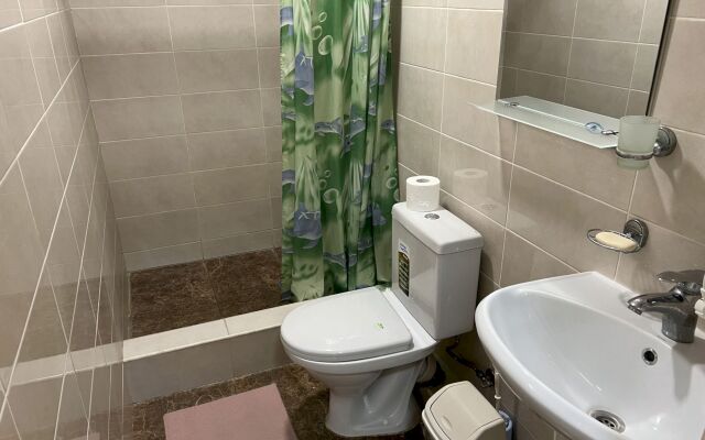 Апартаменты 070 Мира, 3