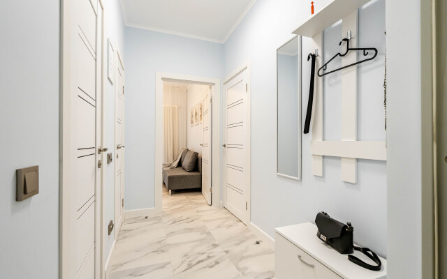 U Naberezhnoy Nevy Flat