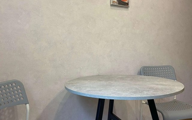 Na Lomonosova 36 Flat