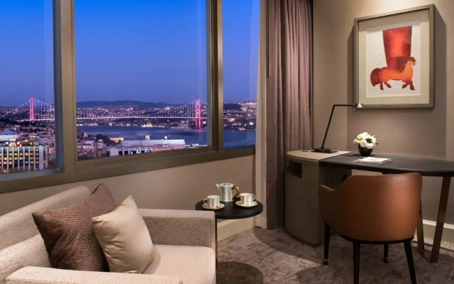 Hotel The Ritz-Carlton, Istanbul.