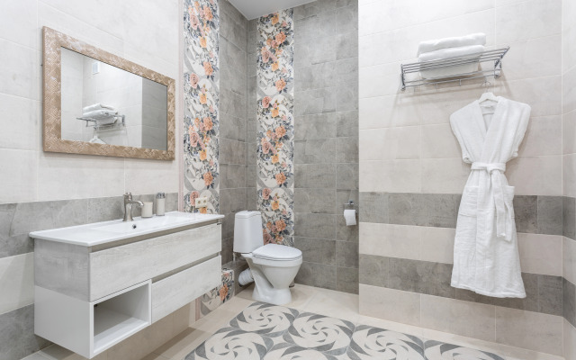 Pisatelya Apartments 1