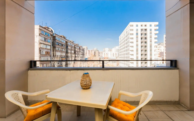 Апартаменты on Koghbatsi Str. 16-56