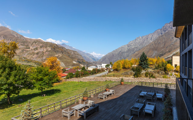 Intourist Kazbegi