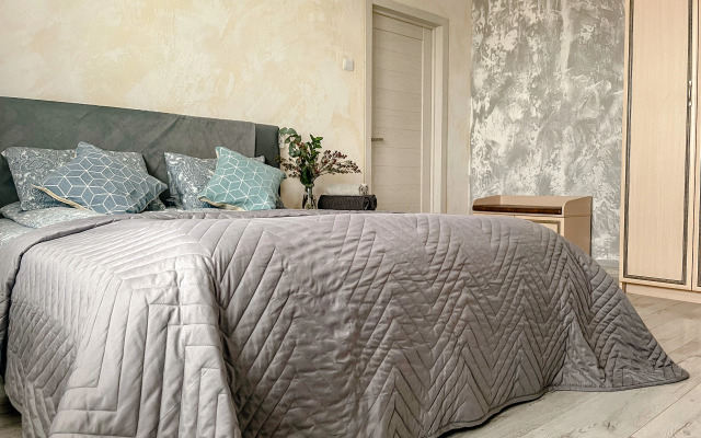 Апартаменты Баграмяна 22