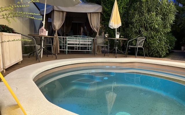 Ibra Guest House