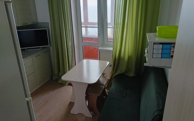 Апартаменты на Кольцово Бахчиванджи