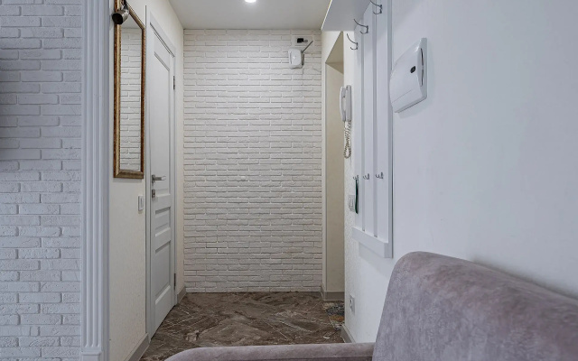 Sikarnye apartamenty na Bul'vare Pobedy