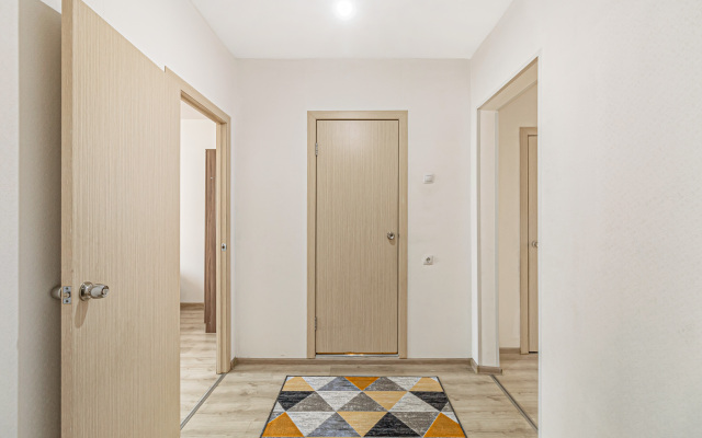 Квартира Евротрёшка для 10 гостей в Aкадем RIVERSIDE