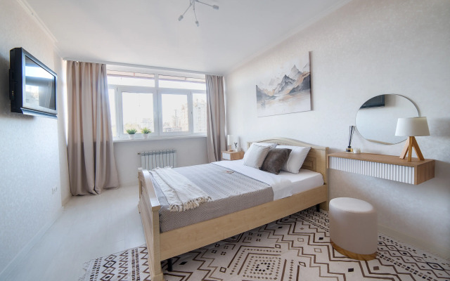 Апартаменты MyhomeYourhome на Островкого 67