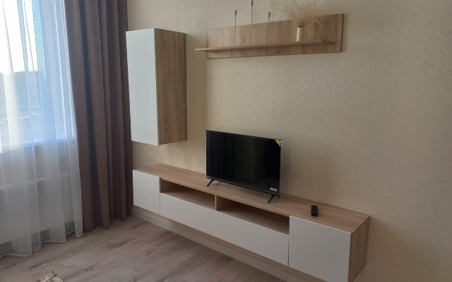 2-kh Komnatnaya Sapfir Tolmacheva 15 Flat