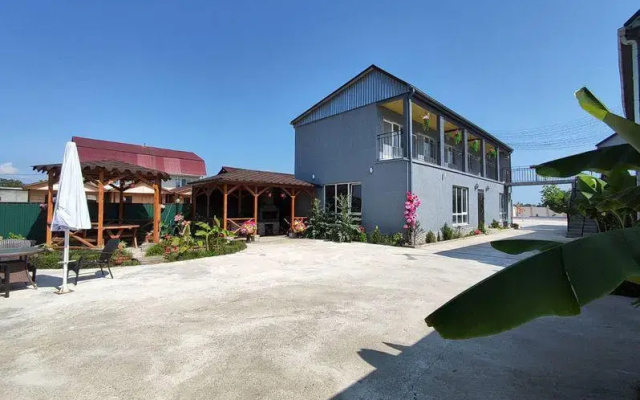 Ostrovok Guest house
