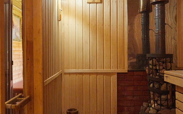 Alina Guest House