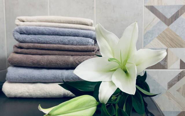 All Amenities Lily Flat