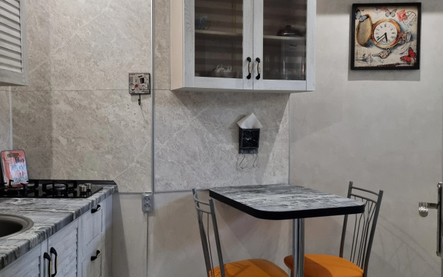 Na Sobornoy м Tsvetnike Flat