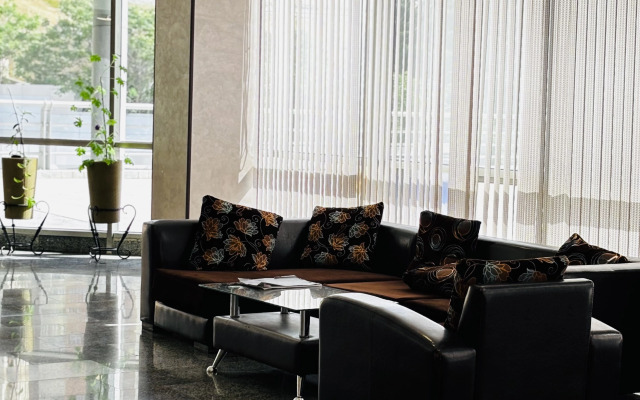 Отель Crossway Baku