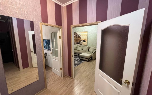 Апартаменты С Просторным Балконом на Ноздрина