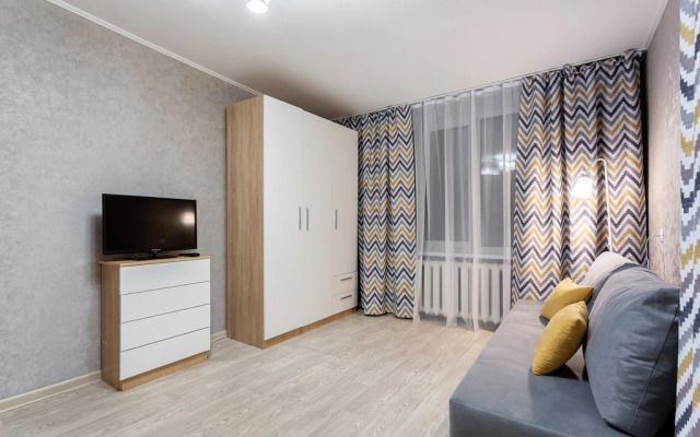Sadovoe Koltso Izumrudnaya Apartments