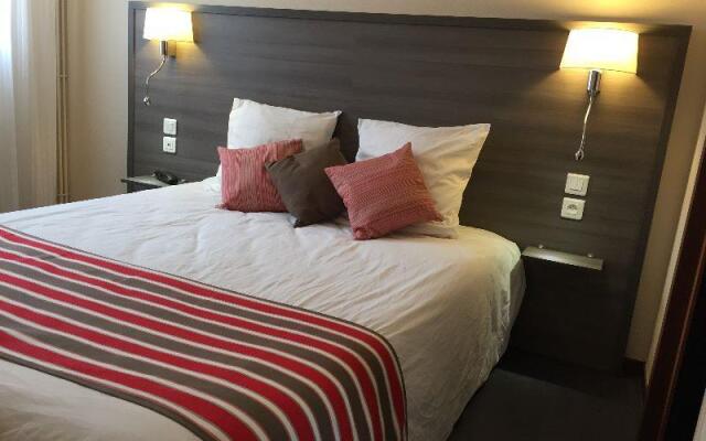 Hotel de l'Avenue, Hotel