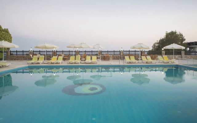 Club Sun Paradise Hotel
