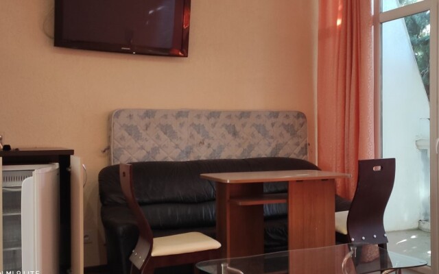 Eva Hotel