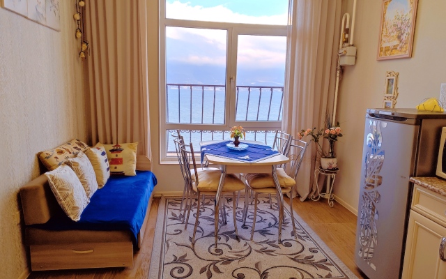 Квартира на Набережной